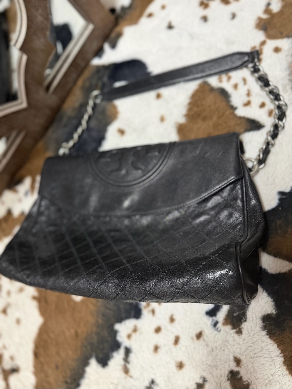 Tory Burch Black Leather Shoulder Clutch with Chain Strap - Picture 2 of 7